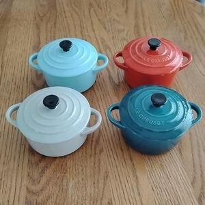 Le Creuset Set of 4 Mini Round Cocotte 8oz/10cm Sky Blue, Carmin, Pistache, Teal